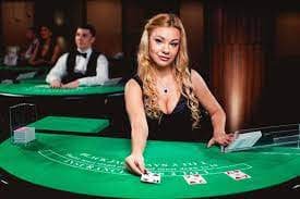 Live Roulette table at cepat777 login with dealer and spinning wheel